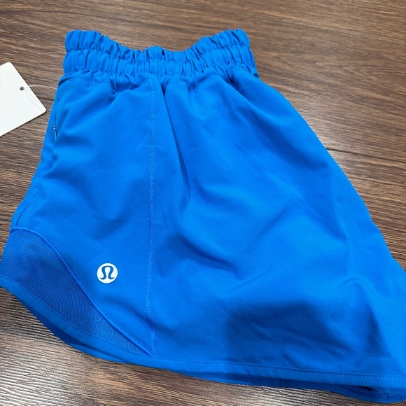 lululemon athletica Pants - Lululemon Hotty hot short